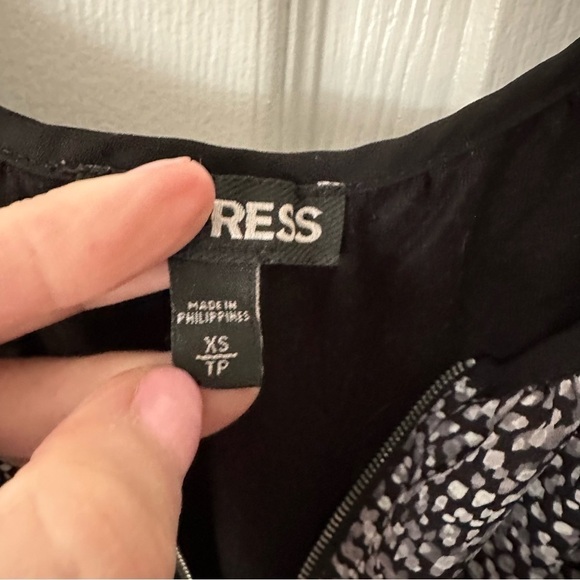 Express Front Zip Shirt - Picture 4 of 5